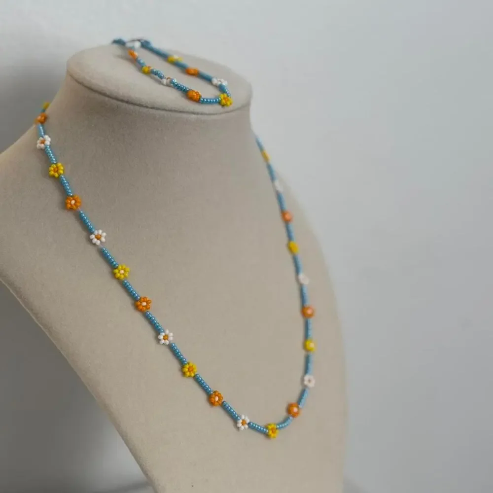 Blue and yellow beaded flower necklace and bracelet set   Handmade - Picture 2 of 3
